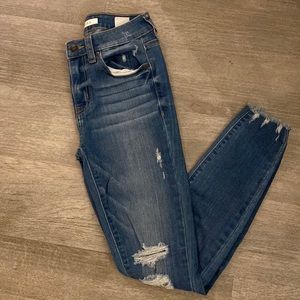 Brand new ripped high rise skinny jeans